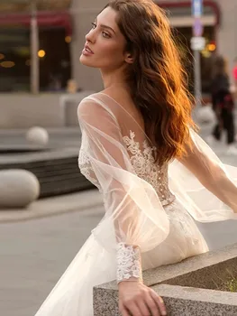 Elegants Princese Līnijas Mežģīņu Kāzu Kleita Ir 2021. Puff Garām Piedurknēm Sexy V Kakla Sievietēm Tilla Kleitas, Drēbes De Soirée De Mariage